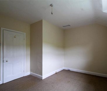 2 bedroom detached house to rent - Photo 3