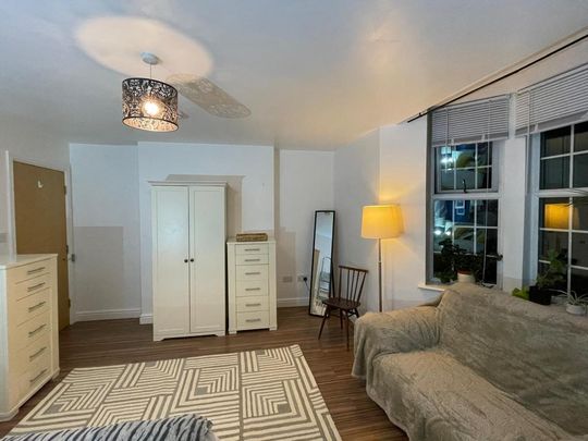 4 bedroom house share to rent - Photo 1