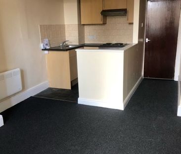 14 Albemarle Crescent, Scarborough Flat 1 - Photo 3