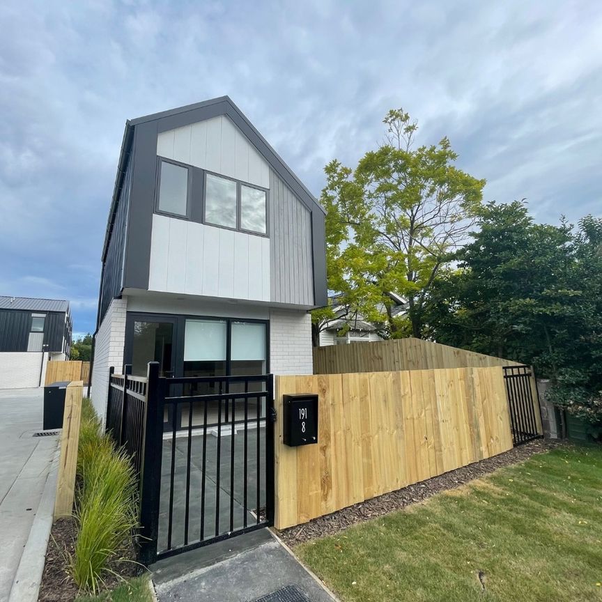 191 England Street, Linwood - Photo 1