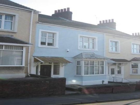 4 bedroom house to rent - Photo 1