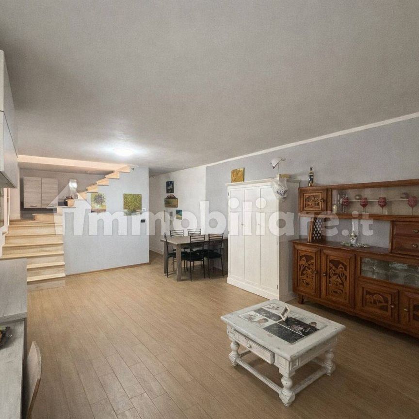 Villa unifamiliare Località Robini, Santo Stefano Belbo - Photo 1