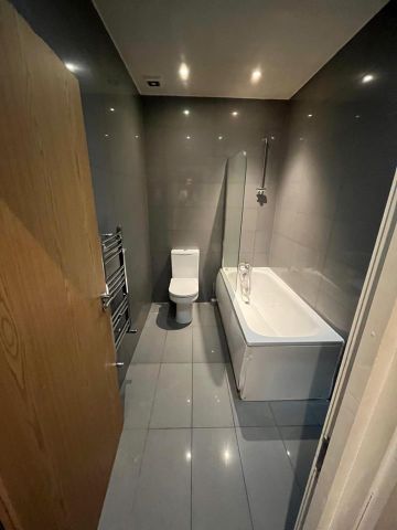 Studio Flat, Church Road, NW4 - Photo 3