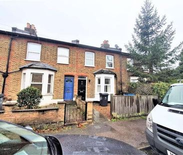 Grafton Road, New Malden, Surrey, KT3 - Photo 3