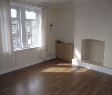 3 bedroom maisonette to rent - Photo 1