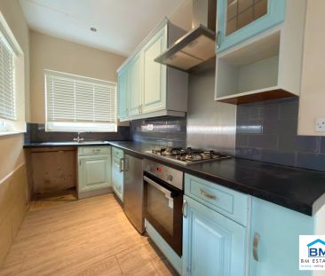 2 Bedroom Terraced - Photo 4