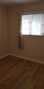 Ground Floor Suite for Rent (East Vancouver - Near Commercial Dr) - Photo 3