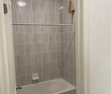 For Lease - 20 Truffle Court, Brampton, Ontario - Photo 5