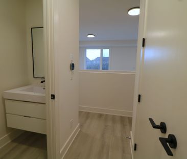 For Lease - 3 Abbot Street Unit# 94, St. Catharines, Ontario - Photo 5