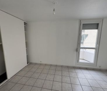 Location Appartement 4 pièces 82m² CRETEIL 94000 - Photo 3