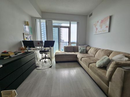 For Lease - 2212 Lakeshore Boulevard Unit# 3004, Toronto, Ontario - Photo 3