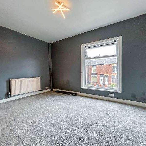 Ainsworth Lane, Bolton, Greater Manchester, BL2 - Photo 1