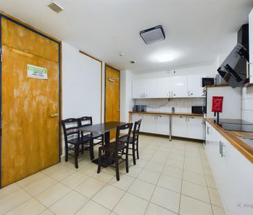 1 bedroom house of multiple occupation to rent - Photo 5