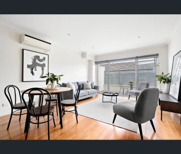 Secluded Style in a Prime Position! - Photo 1