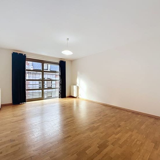 Appartement te huur - Photo 1