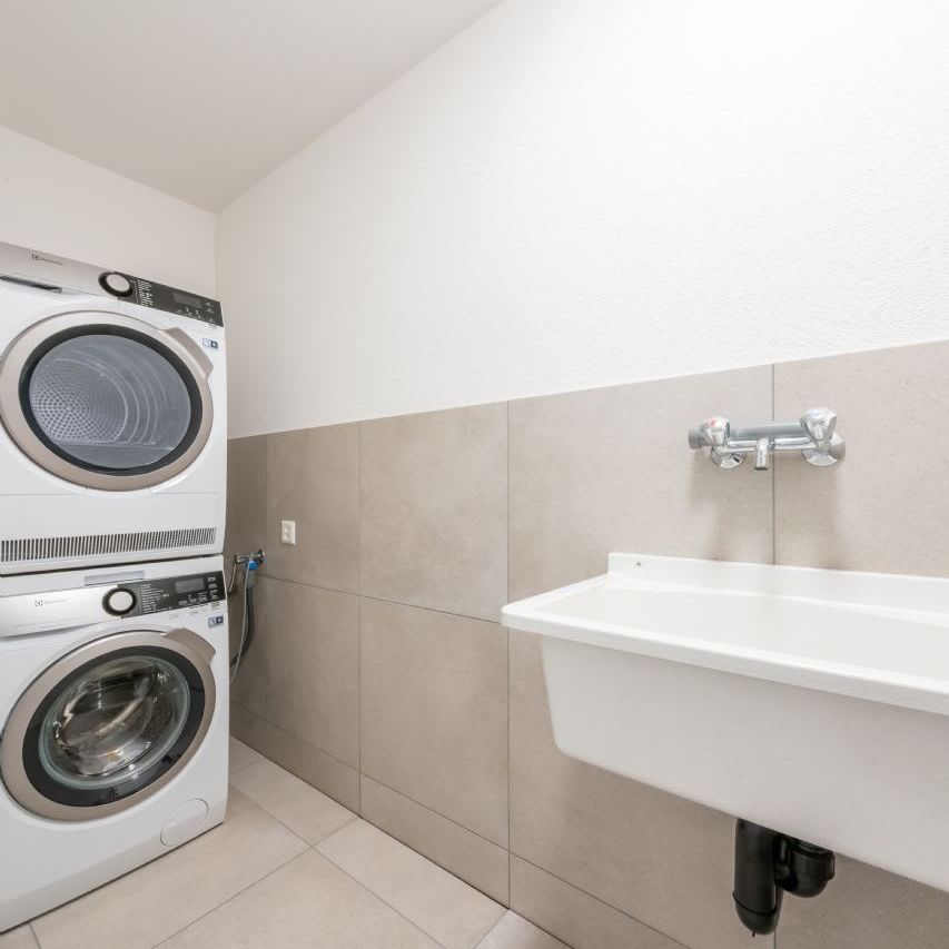 4.5 Zimmer, 134 m², 2. Stock - Photo 1