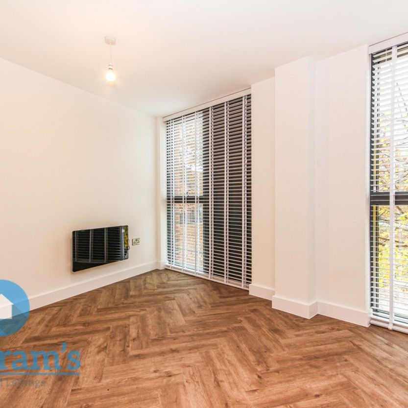 1 bed Studio for Rent - Photo 1