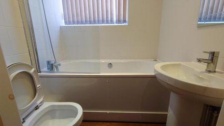 1 bedroom apartment to rent - Photo 2