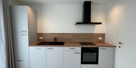 Appartement te huur in Lokeren voor € 1.050 met 2 slaapkamers - Photo 3