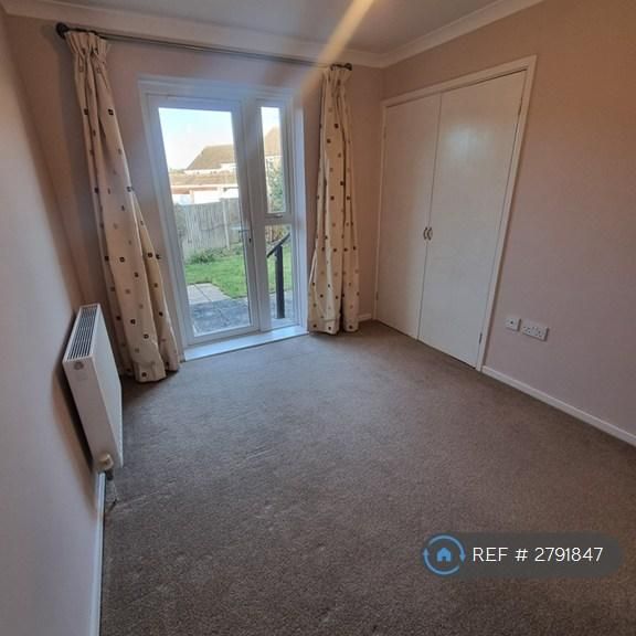 2 bedroom semi-detached house to rent - Photo 1