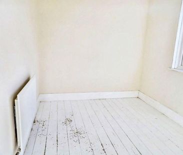 Closefield Grove, Monkseaton, Whitley Bay, Tyne and Wear, NE25 8SU - Photo 6