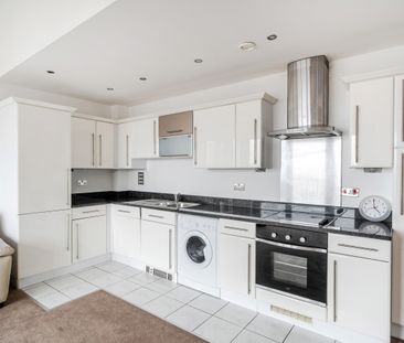 3 bedroom apartment to rent - Photo 5