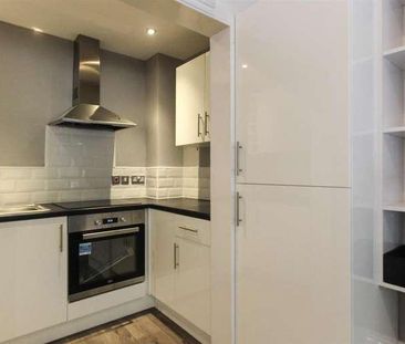 Ninian Road, Roath, CF23 - Photo 6