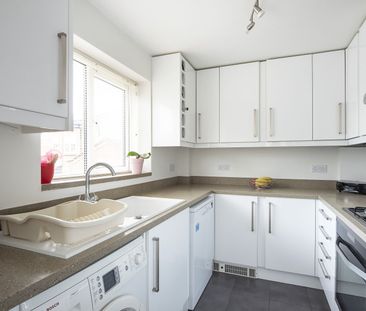 Available unfurnished from 22/12/2025 - Photo 5