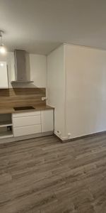 Location Appartement 2 pièces 43m² GRANVILLE 50400 - Photo 4