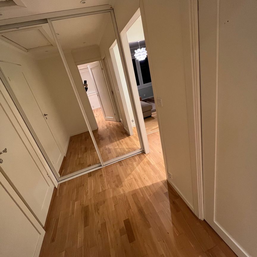 Familjevänligt radhus – Södertälje - Foto 1