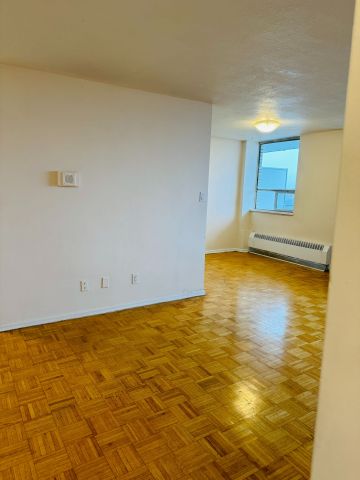 For Lease - 500 Dawes Road Unit# 322, Toronto, Ontario - Photo 3