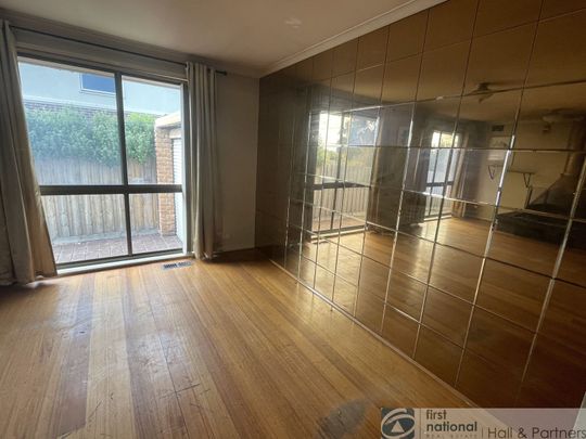 67 Blaxland Drive, Dandenong - Photo 1