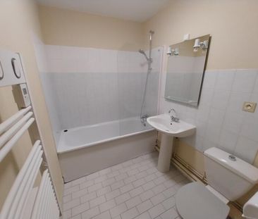 Location Appartement 1 pièce 35m² ORLEANS 45000 - Photo 6