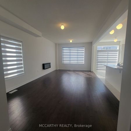 Townhouse For Lease | X7358666 - Photo 5