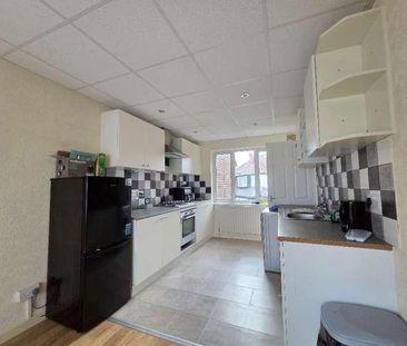 Kent Road, Halesowen, West Midlands, B62 - Photo 6