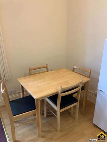 Union Street, Newton Abbot, Devon, TQ12 - Photo 3