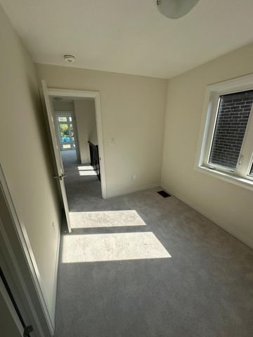 For Lease - 23 Bluebird Lane, Barrie, Ontario - Photo 5