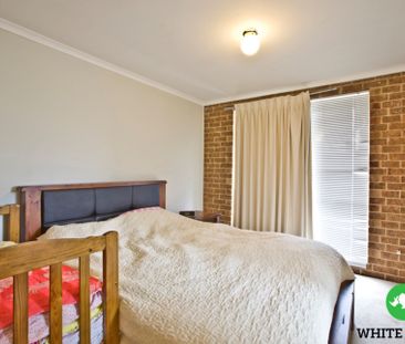 5/30 Mowatt Street, Queanbeyan - Photo 4