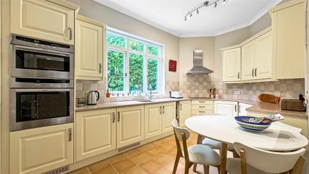 3 Bedroom House - Photo 5