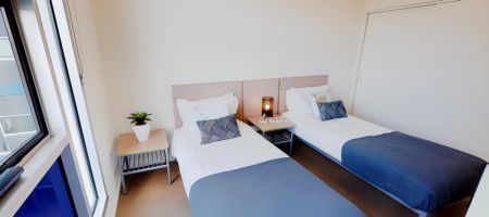 One Bedroom Twin Large - Photo 4