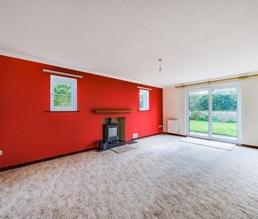 4 bedroom detached house to rent - Photo 3