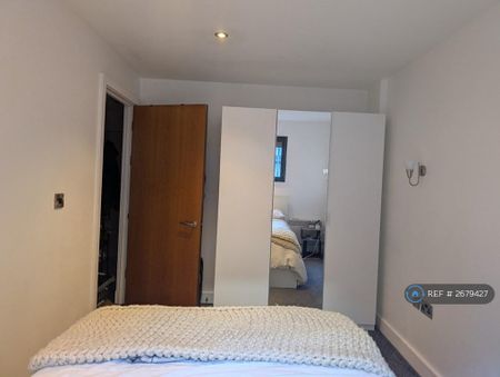 1 bedroom flat to rent - Photo 5