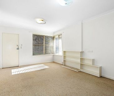 Unit 3/2 Marlborough Street, - Photo 3