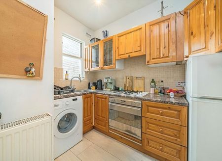 Falkland Road - Photo 5