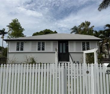 Newly Renovated 3 bedroom home in Hermit Park - Photo 2