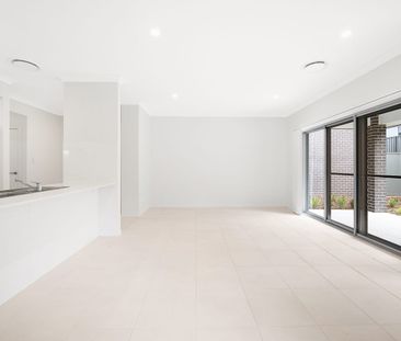 77 Storyteller Parkway, Gables, NSW 2765 - Photo 4