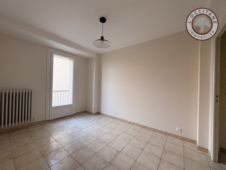 Location Appartement 3 pièces 52m² L ISLE JOURDAIN 32600 - Photo 5