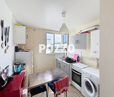 APPARTEMENT T3 - 53.16M2 - 636.02 (CC) - Photo 2