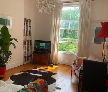 2 Bed Flat, Thurlow Park Road, SE21 - Photo 2