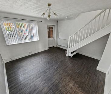 2 bedroom terraced house to rent - Photo 1